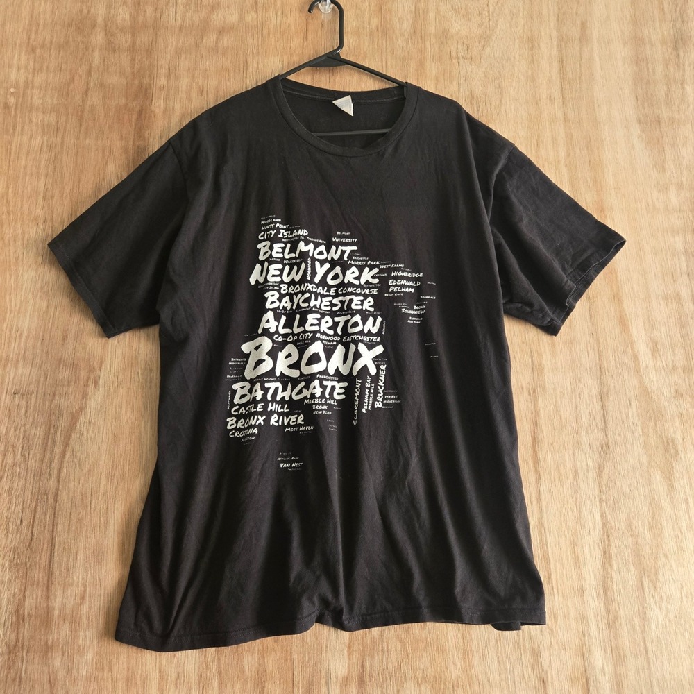 Bronx New York Neighborhoods Graphic T-Shirt Black 2XL Streetwear NYC Y2K